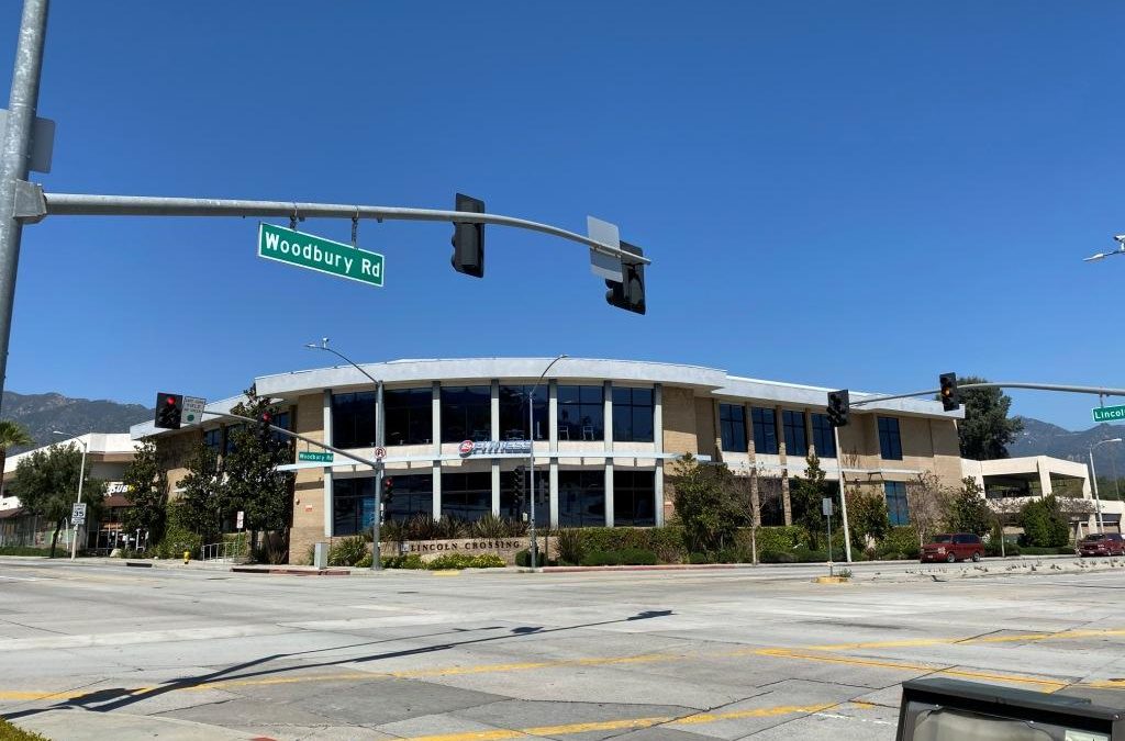 2200-2220 Lincoln Ave., Altadena, CA 91001